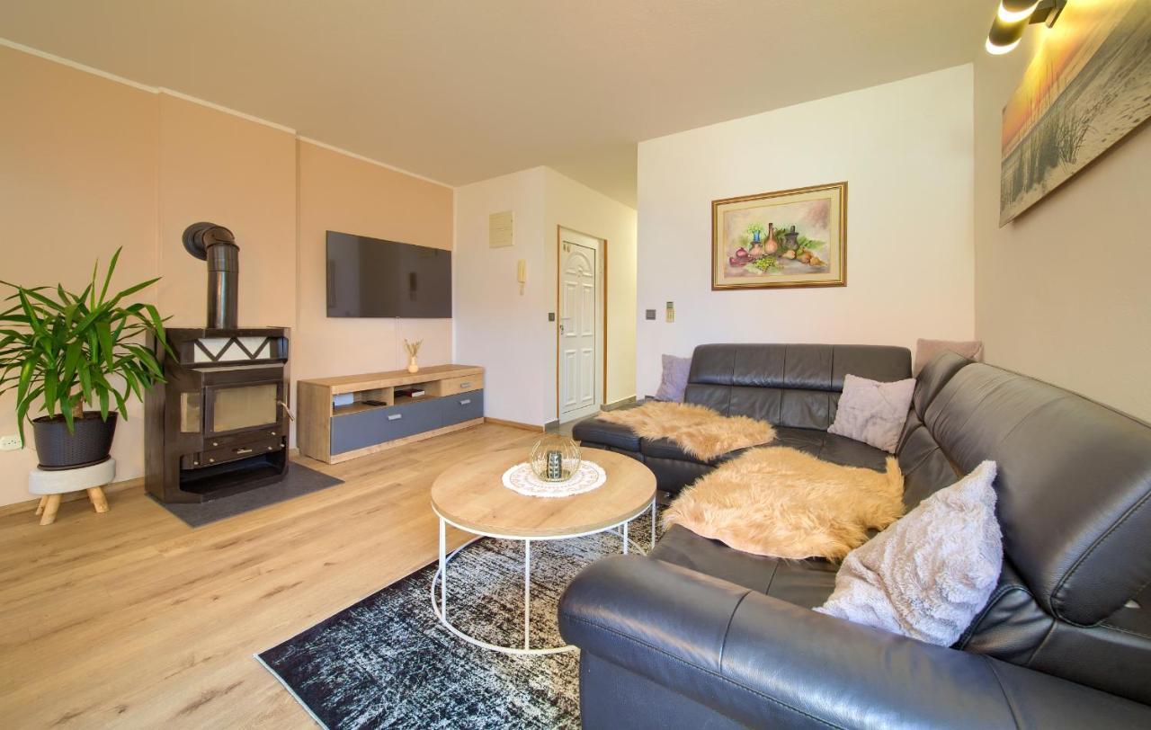 Appartment Mia Krk Town Extérieur photo
